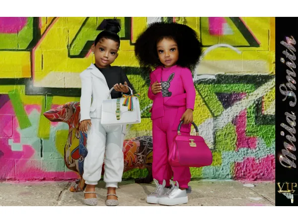 VIP cc - 170 by Mila Smith