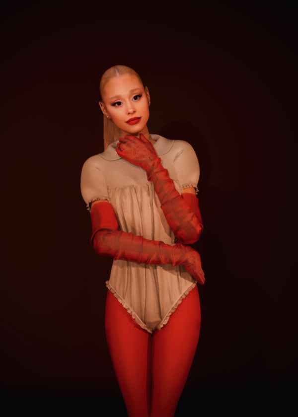 Alpha ARIANA GRANDE by simsfinds - The Sims 4 Custom Content